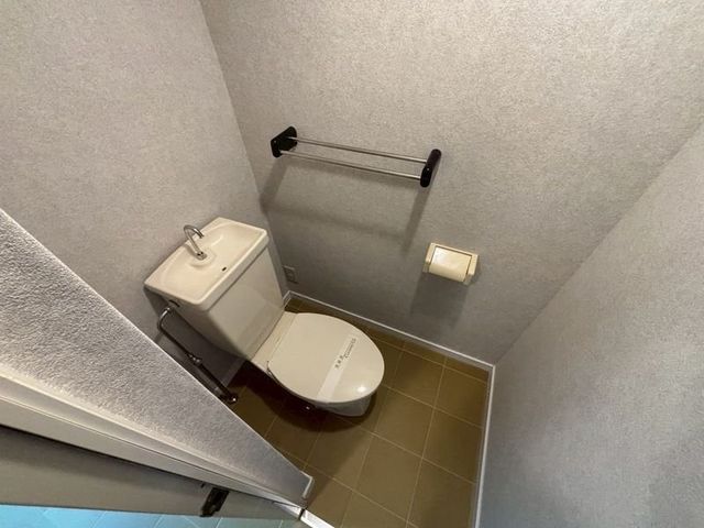 �y�g�C���z�@