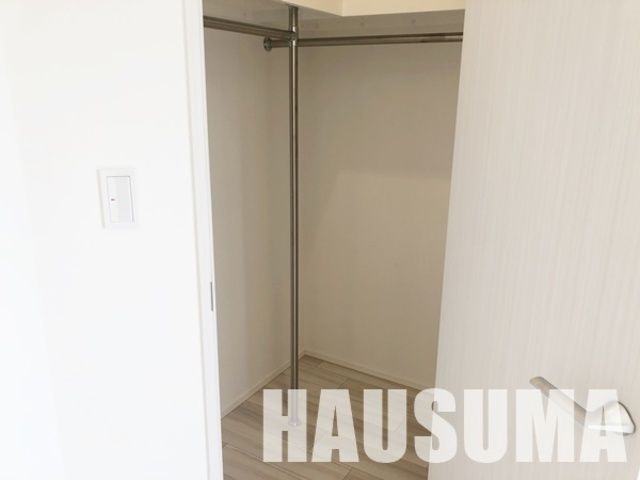 �y���̑������E�X�y�[�X�z�@���[�����Ԏ�葼�����Q�l�ʐ^