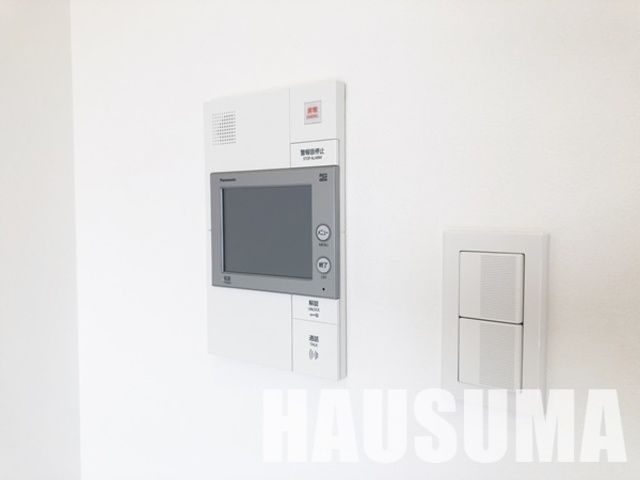 �y���̑��ݔ��z�@���j�^�t���C���^�[�z��