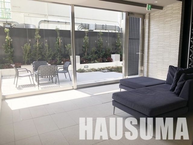 �y���̑��z�@�G���g�����X