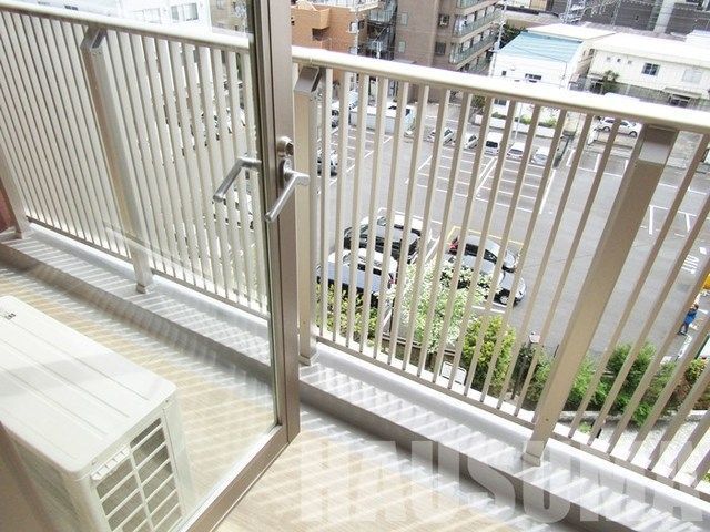 �y���̑��ݔ��z�@�o���R�j�[