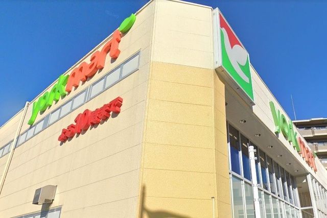 �y���Ӂz�@���[�N�}�[�g�����X �k��1���B 60m