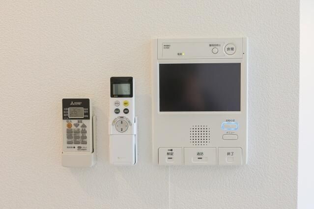 �y���̑��ݔ��z�@