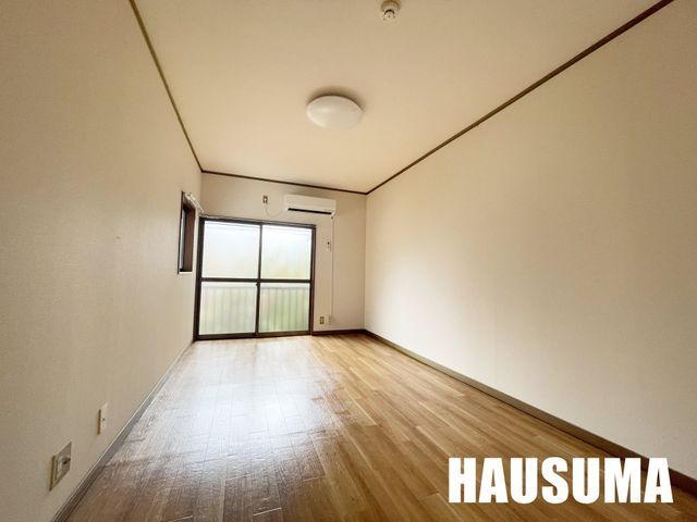 �y���ԁE���r���O�z�@���r���O/����