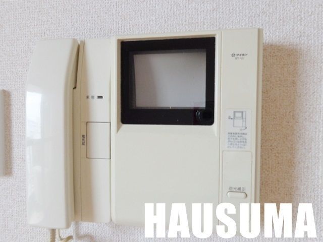 �y���̑��ݔ��z�@TV���j�^�[�z��