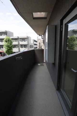 �y�o���R�j�[�z�@