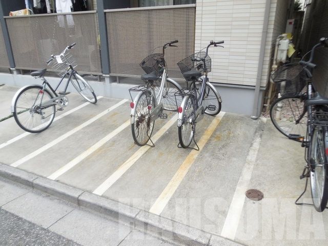 【その他】　駐輪スペース