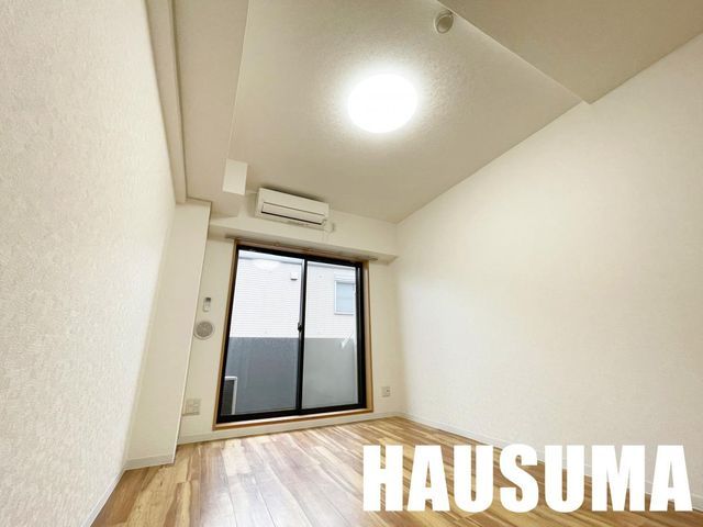 �y���ԁE���r���O�z�@