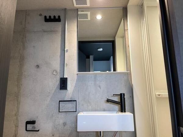 �y���ʏ��z�@