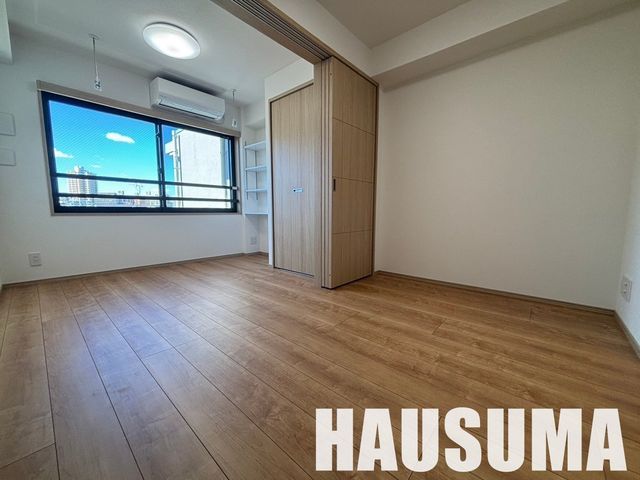 �y���ԁE���r���O�z�@