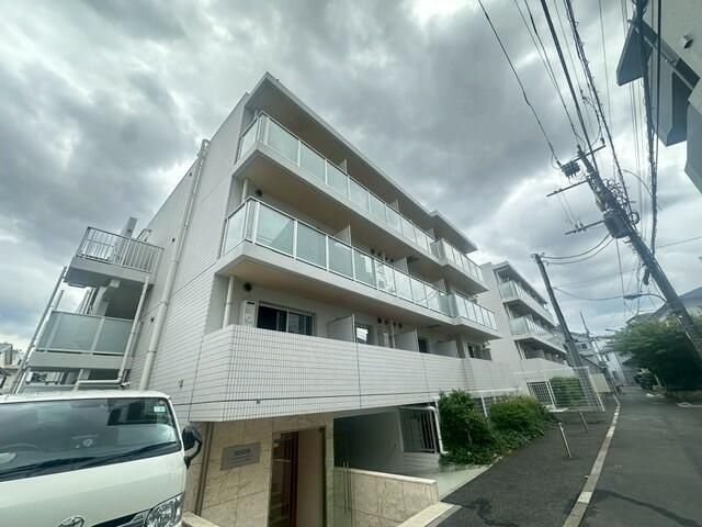 �y�����O�ρz�@