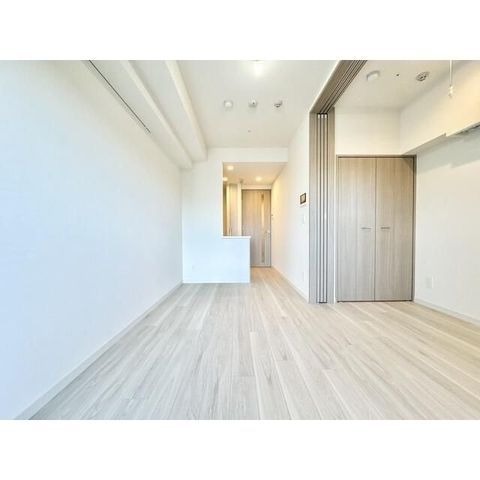 �y���ԁE���r���O�z�@