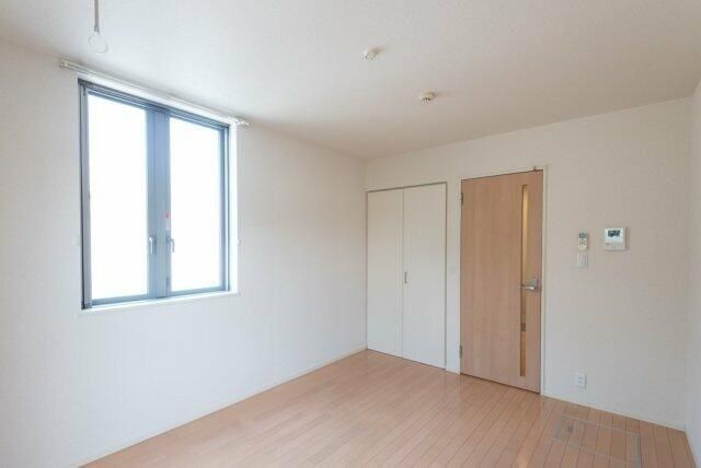 �y���̑������E�X�y�[�X�z�@