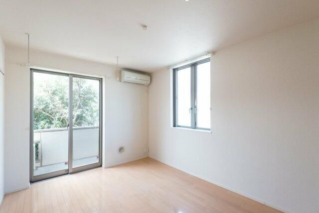 �y���̑������E�X�y�[�X�z�@