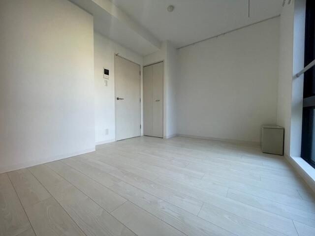 �y���ԁE���r���O�z�@