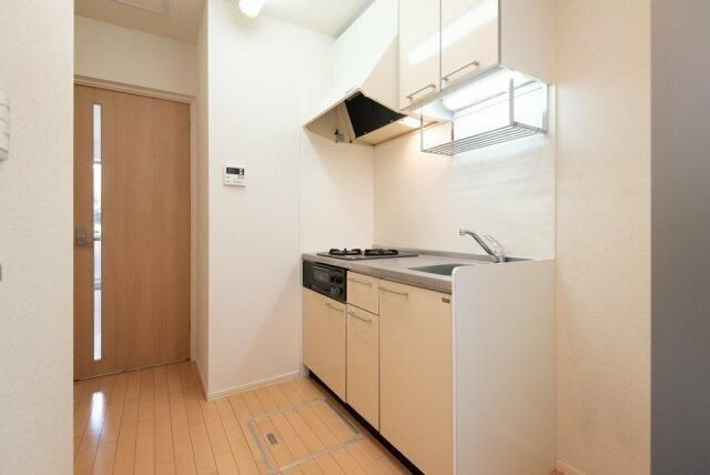 �y�L�b�`���z�@