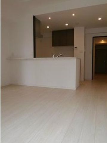 �y���ԁE���r���O�z�@����