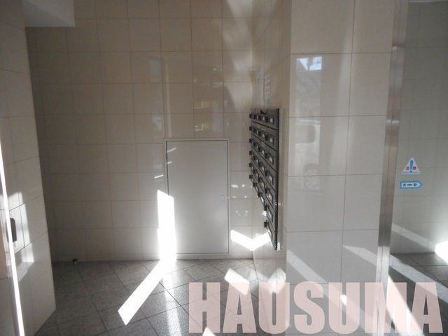 �y���̑��z�@�G���g�����X