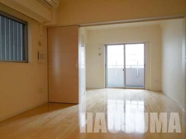 �y���ԁE���r���O�z�@