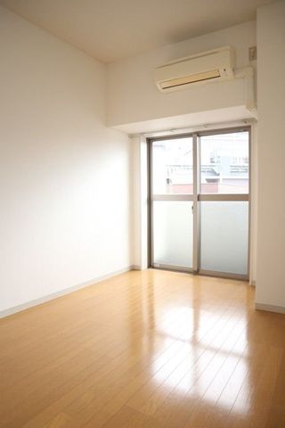 �y���̑������E�X�y�[�X�z�@