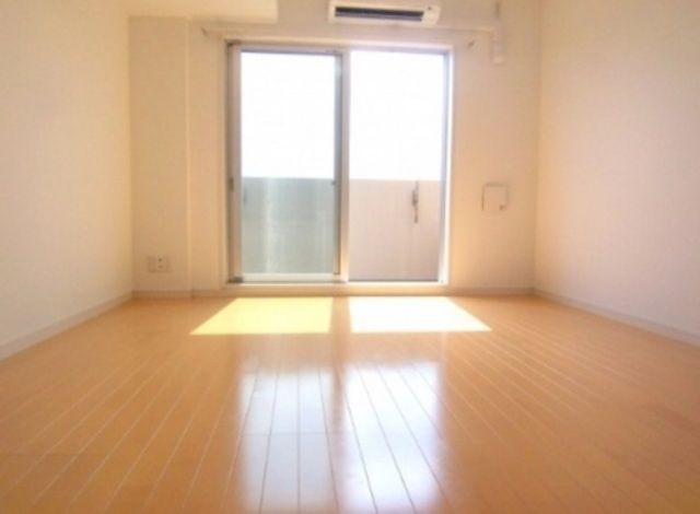 �y���ԁE���r���O�z�@����