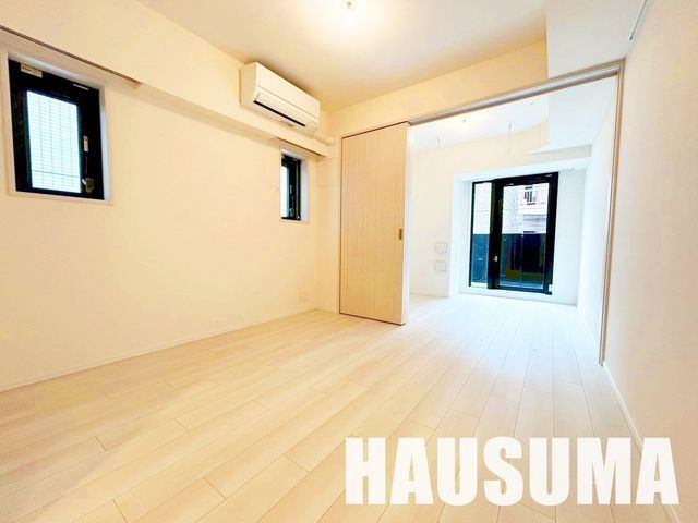 �y���ԁE���r���O�z�@���r���O/����