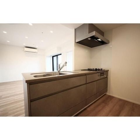 �y�L�b�`���z�@