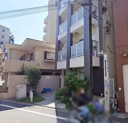 �y�G���g�����X�z�@