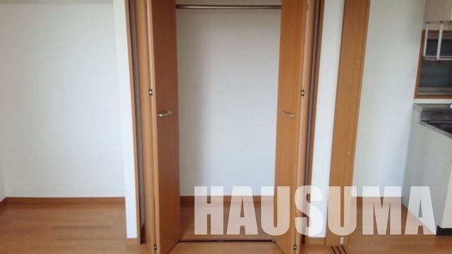 �y���[�z�@�N���[�[�b�g