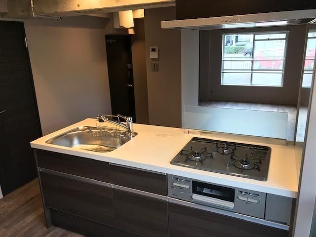 �y�L�b�`���z�@