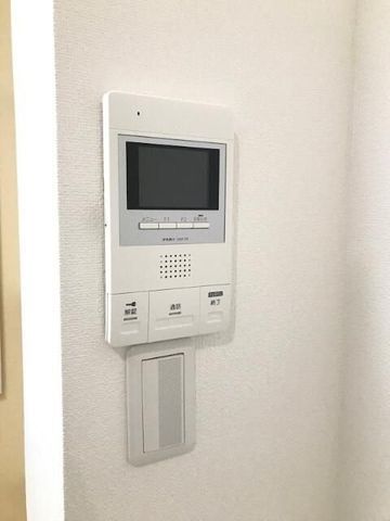 �y���̑��ݔ��z�@