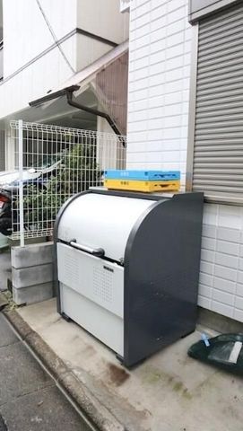 �y���̑��ݔ��z�@