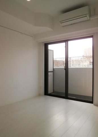 �y���ԁE���r���O�z�@����