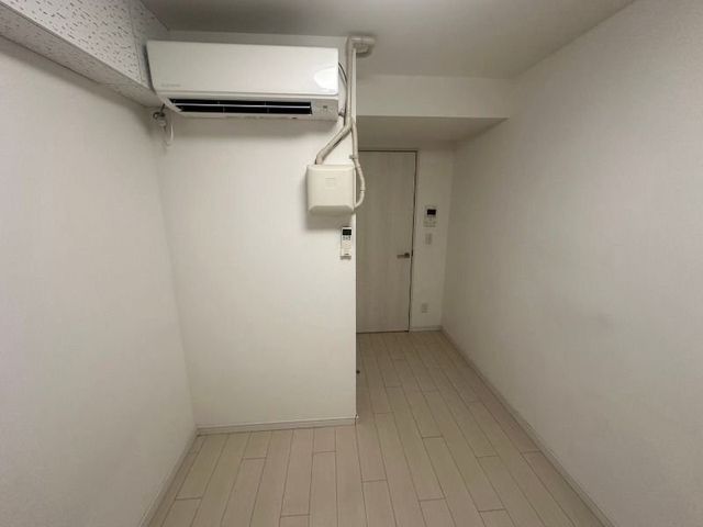 �y���ԁE���r���O�z�@