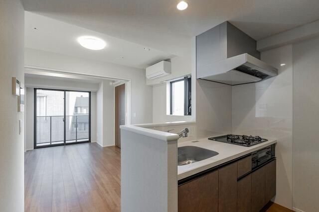 �y���̑��ݔ��z�@�����������^�C�v�ʐ^�g�p