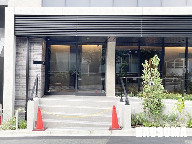 �y�G���g�����X�z�@�G���g�����X