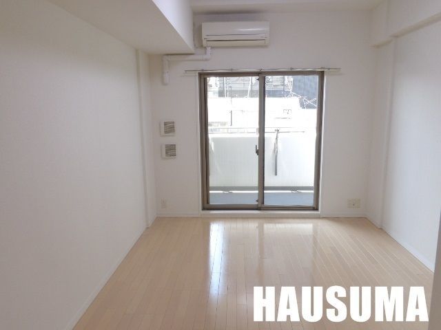 �y���ԁE���r���O�z�@����