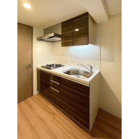 �y�L�b�`���z�@