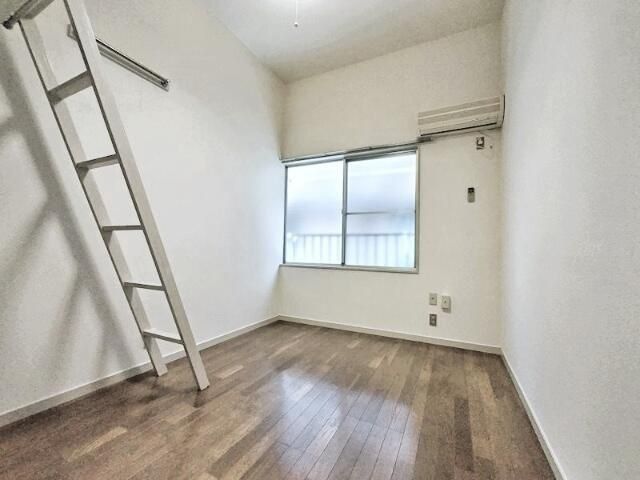 �y���̑��ݔ��z�@