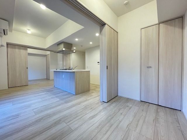 �y���̑������E�X�y�[�X�z�@