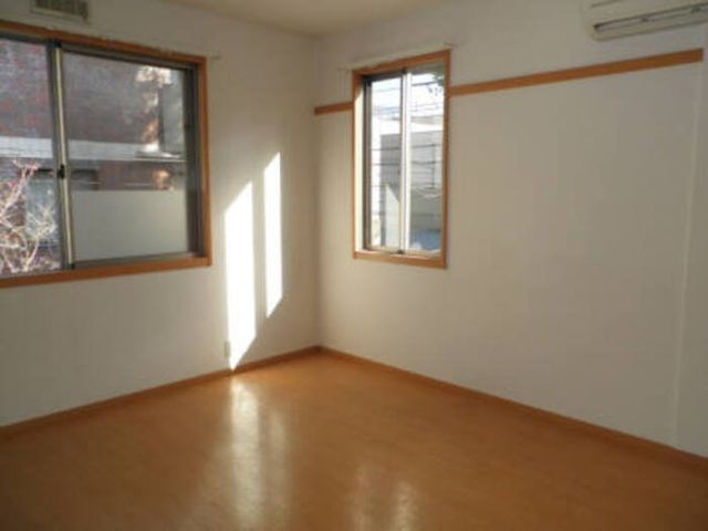 �y���ԁE���r���O�z�@