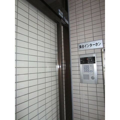 �y�G���g�����X�z�@