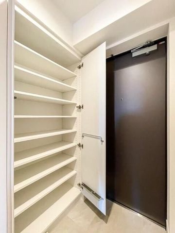 �y���ցz�@