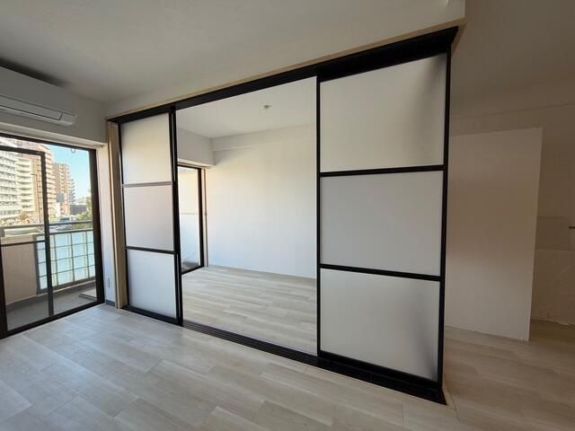 �y�o���R�j�[�z�@