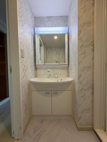 �y���ʏ��z�@