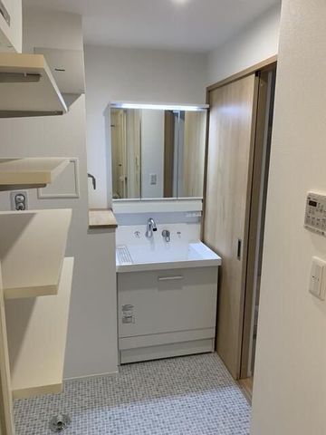 �y���ʏ��z�@