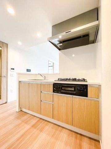 �y�L�b�`���z�@