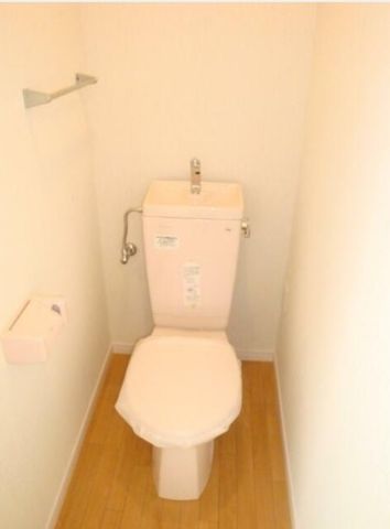 �y�g�C���z�@�g�C��