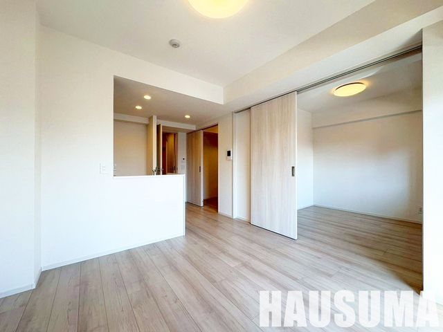 �y���Ӂz�@�����X�g�A�����v�X �k��3���B 190m