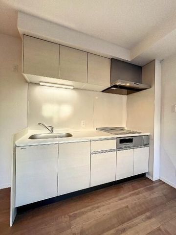 �y�L�b�`���z�@